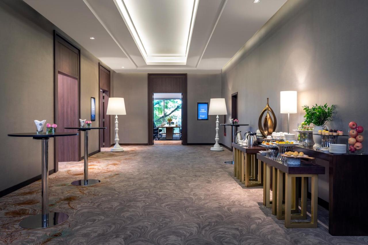 Pullman Yangon Centrepoint Ξενοδοχείο Εξωτερικό φωτογραφία
