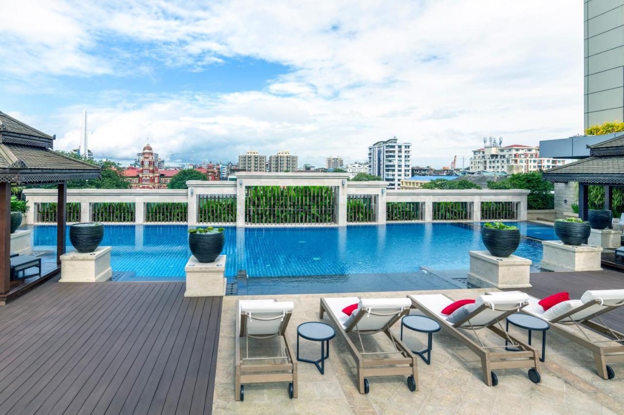 Pullman Yangon Centrepoint Ξενοδοχείο Εξωτερικό φωτογραφία