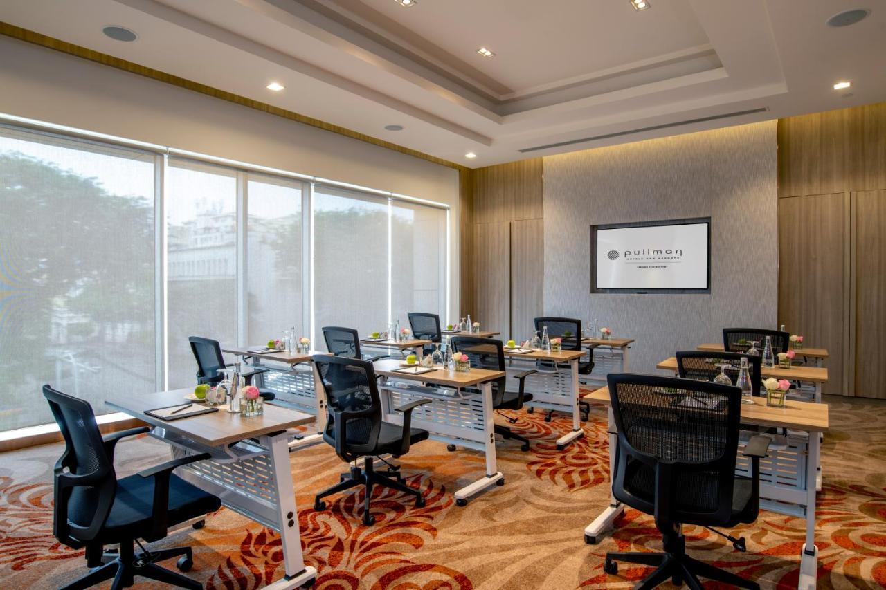 Pullman Yangon Centrepoint Ξενοδοχείο Εξωτερικό φωτογραφία